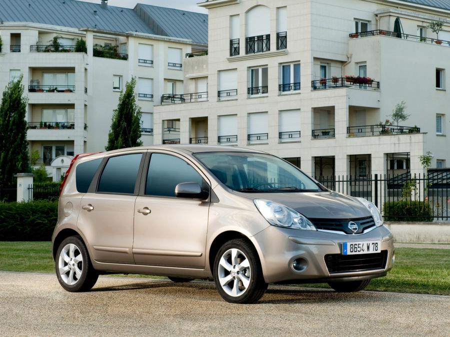  Nissan Note 2008 года  (UK) (фото 8 из 13)